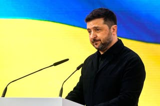 Ukrajinski predsjednik Volodymyr Zelensky obraća se publici tijekom zasjedanja Münchenske sigurnosne konferencije u Münchenu